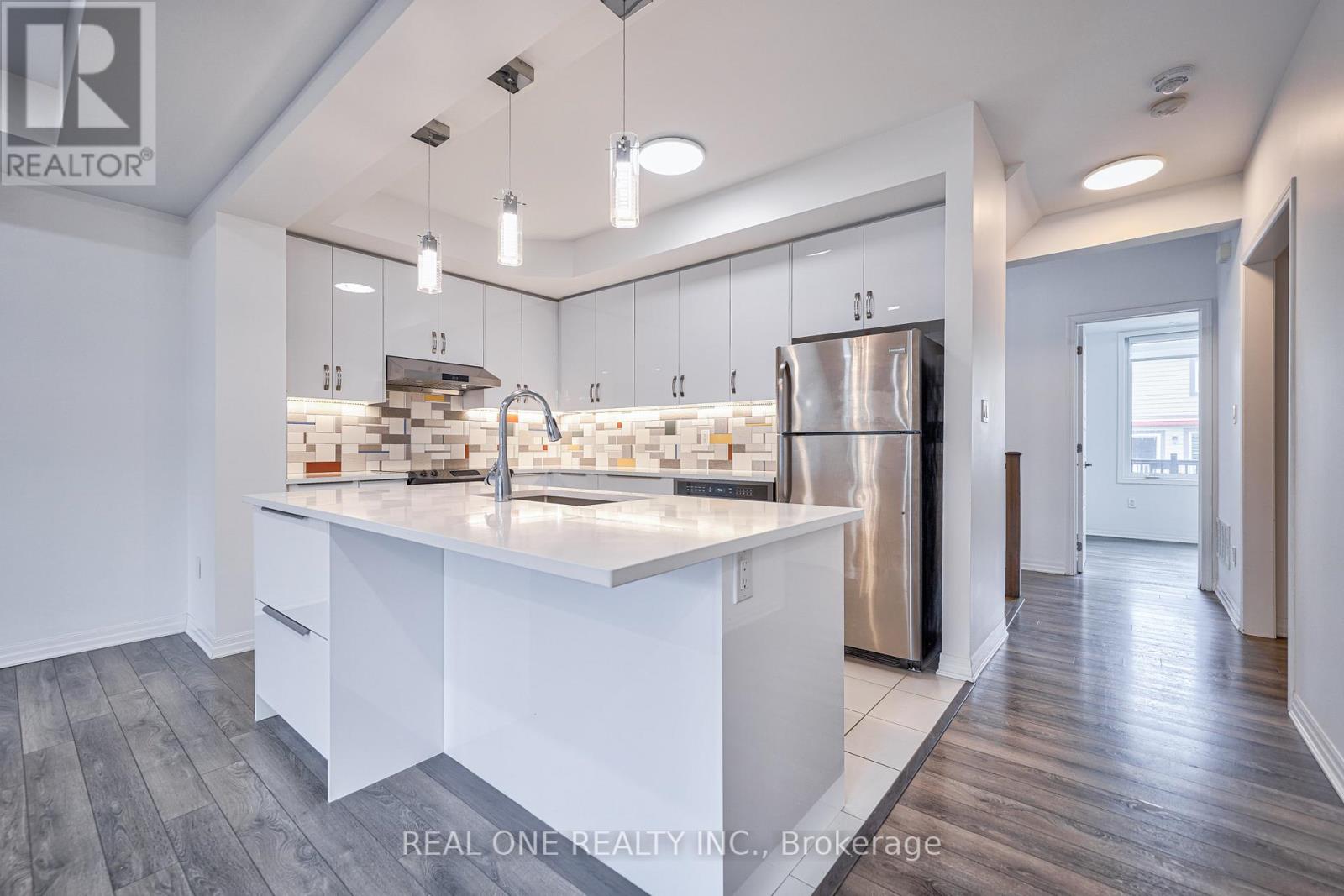 3073 George Savage Avenue, Oakville (Go Glenorchy), Ontario  L6M 0Y9 - Photo 3 - W12590136