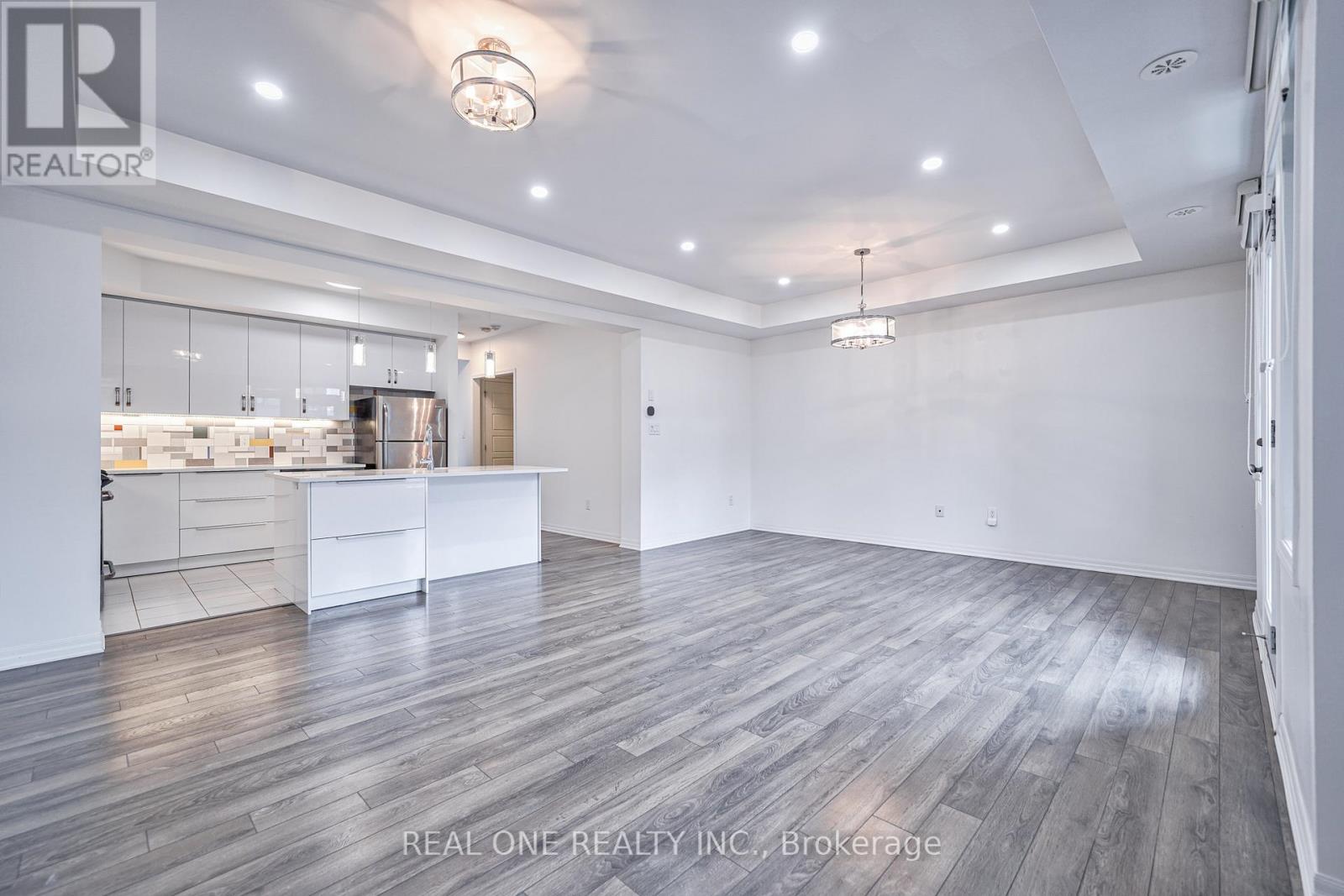 3073 George Savage Avenue, Oakville (Go Glenorchy), Ontario  L6M 0Y9 - Photo 6 - W12590136