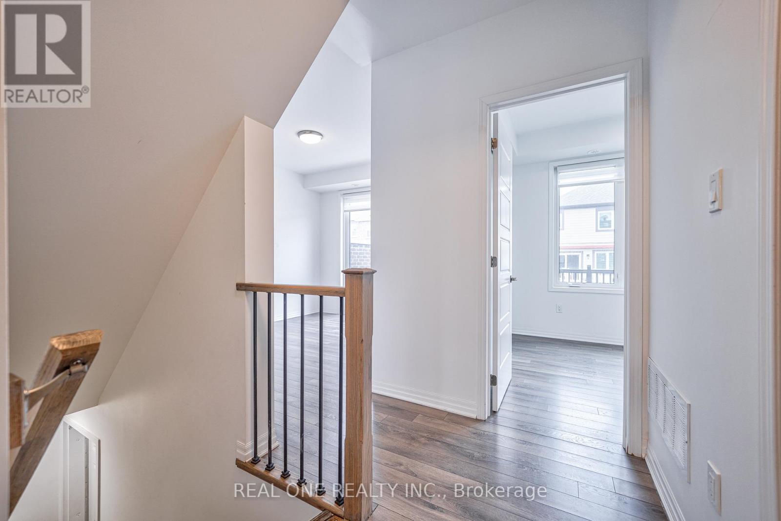 3073 George Savage Avenue, Oakville (Go Glenorchy), Ontario  L6M 0Y9 - Photo 7 - W12590136