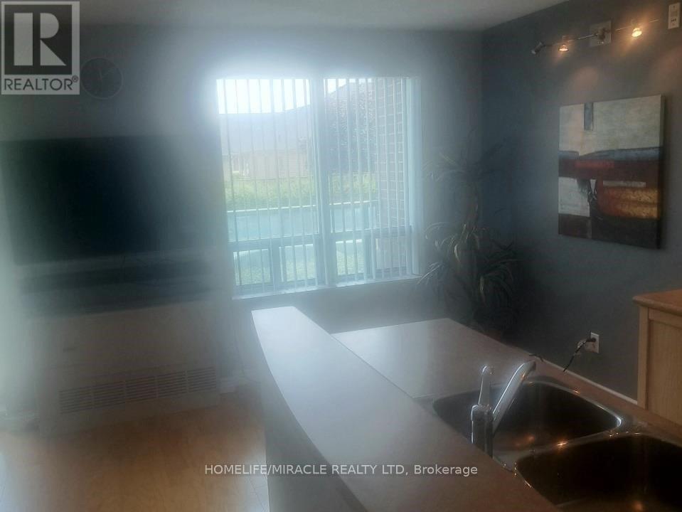 116 - 25 Via Rosedale Way, Brampton (Sandringham-Wellington), Ontario  L6R 3J8 - Photo 15 - W12590140