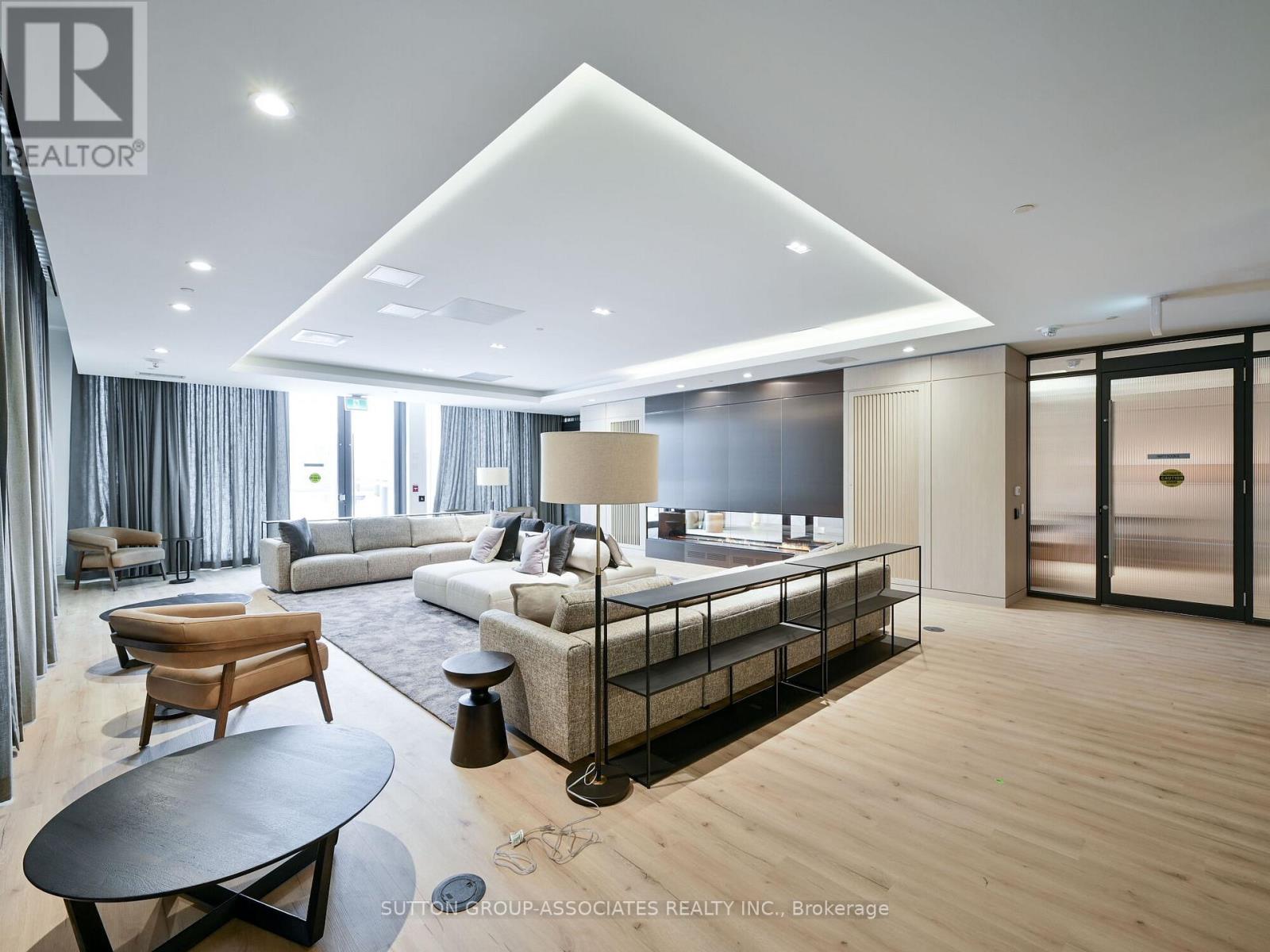 1007 - 215 Veterans Drive, Brampton (Northwest Brampton), Ontario  L7A 0B6 - Photo 43 - W12590196