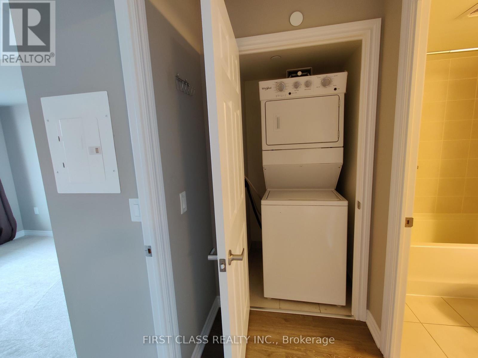 206 - 716 Main Street E, Milton (Tm Timberlea), Ontario  L9T 9L9 - Photo 19 - W12590214