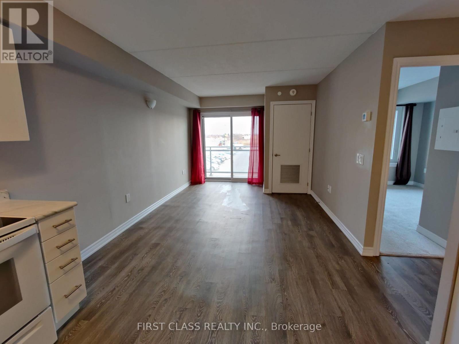 206 - 716 Main Street E, Milton (Tm Timberlea), Ontario  L9T 9L9 - Photo 7 - W12590214