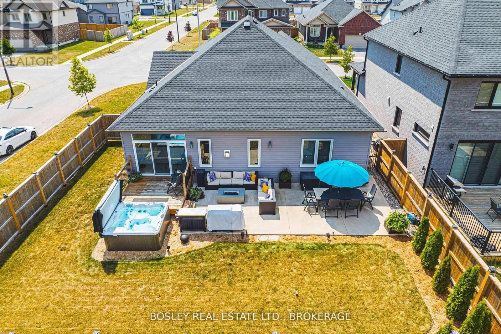 14 Cinnamon Street, Thorold (Rolling Meadows), Ontario  L2V 0H6 - Photo 36 - X12590426