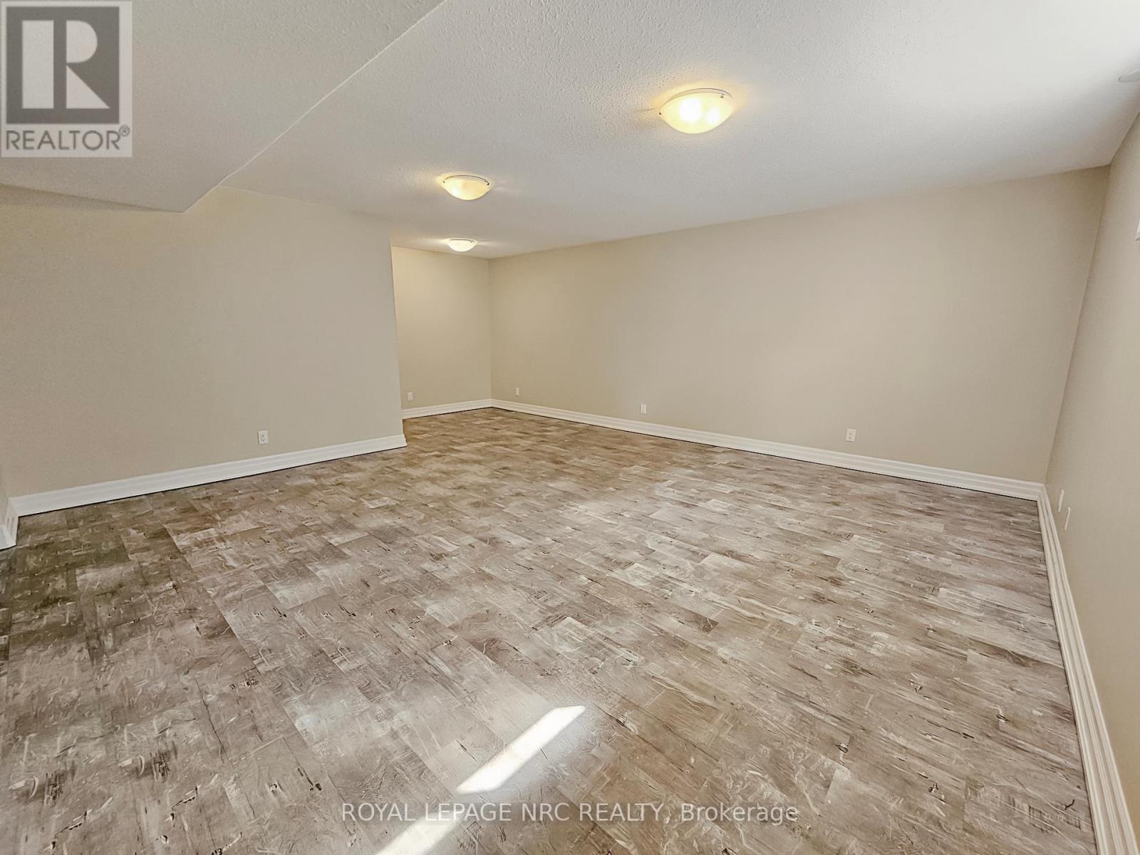 5784 Ironwood Street, Niagara Falls (Forestview), Ontario  L2H 0G4 - Photo 26 - X12590454