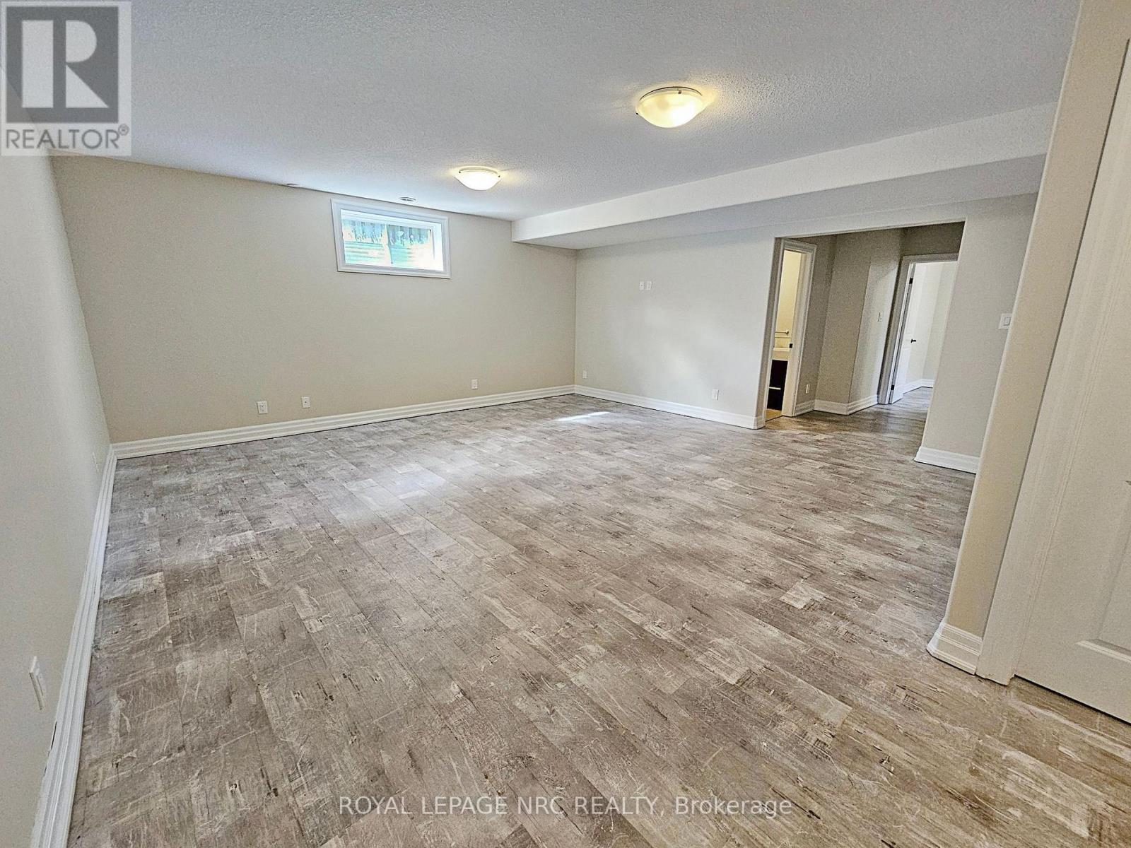 5784 Ironwood Street, Niagara Falls (Forestview), Ontario  L2H 0G4 - Photo 27 - X12590454