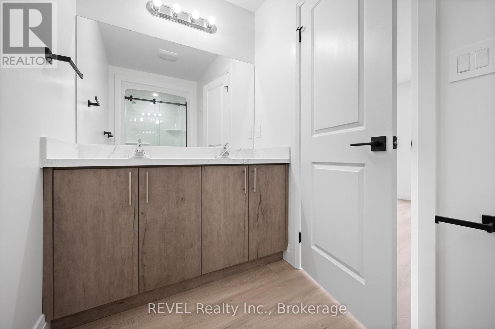 73 Warren Trail, Welland (Lincoln/crowland), Ontario  L3B 0N8 - Photo 17 - X12590472