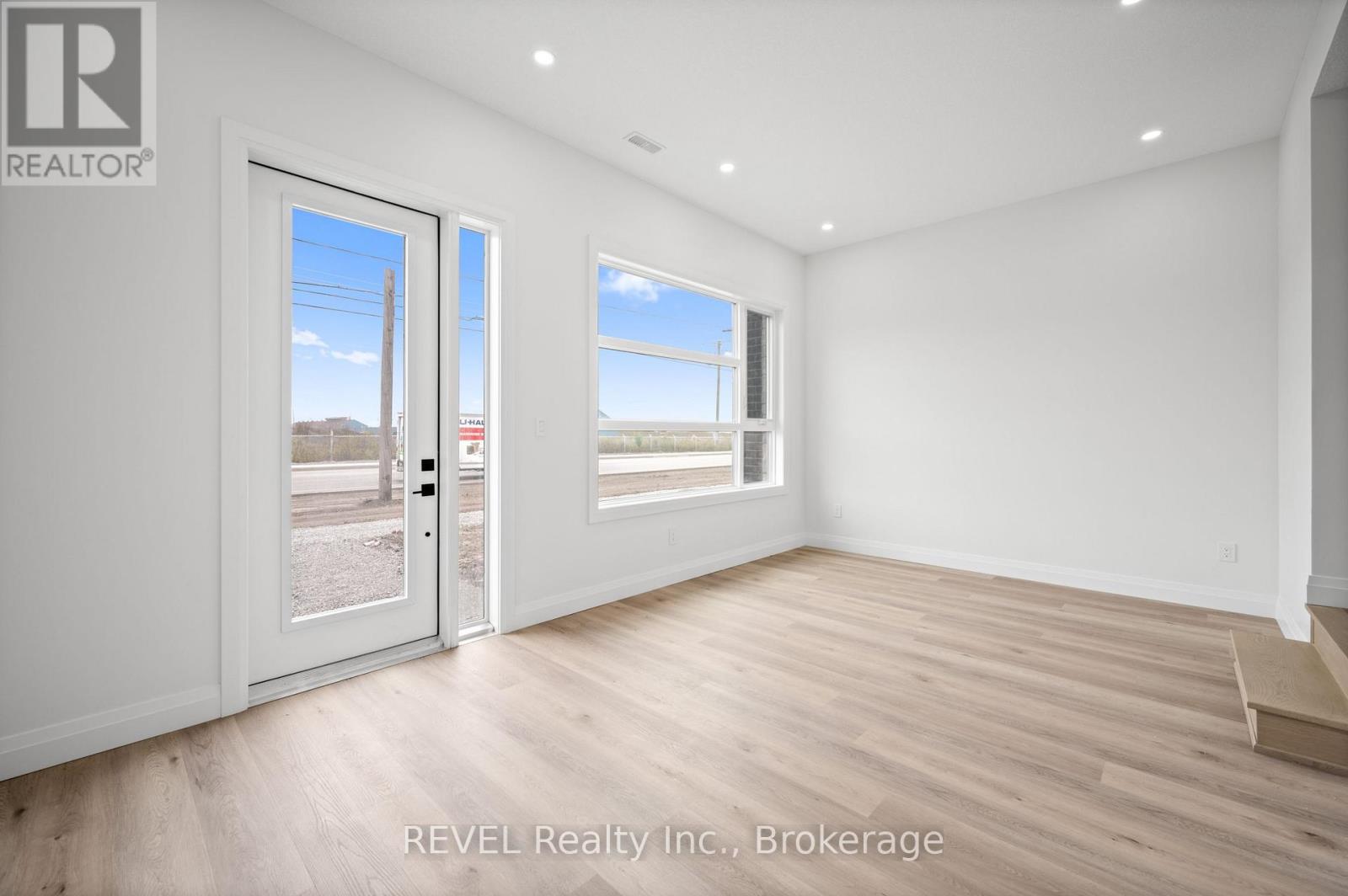 73 Warren Trail, Welland (Lincoln/crowland), Ontario  L3B 0N8 - Photo 18 - X12590472