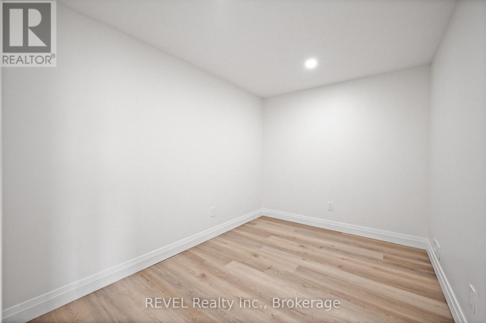 73 Warren Trail, Welland (Lincoln/crowland), Ontario  L3B 0N8 - Photo 21 - X12590472