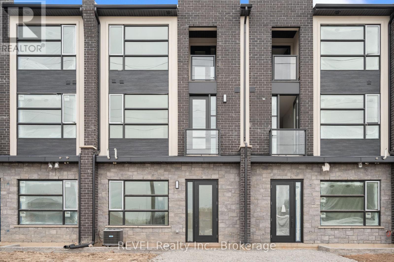 73 Warren Trail, Welland (Lincoln/crowland), Ontario  L3B 0N8 - Photo 27 - X12590472