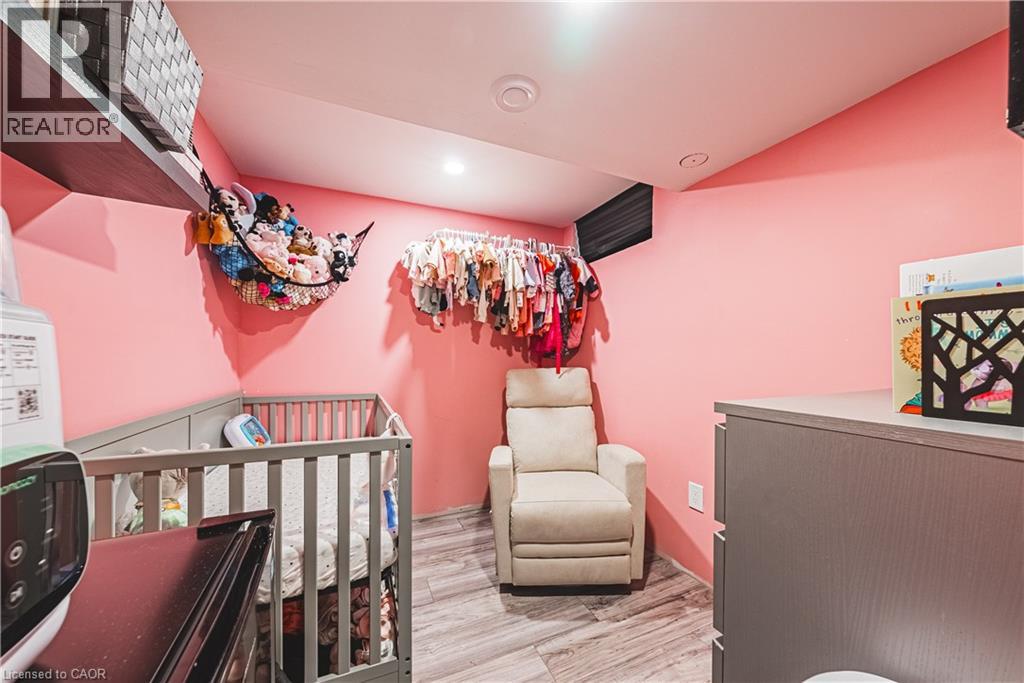 5 Bing Crescent, Stoney Creek, Ontario  L8E 3Z4 - Photo 34 - 40780614