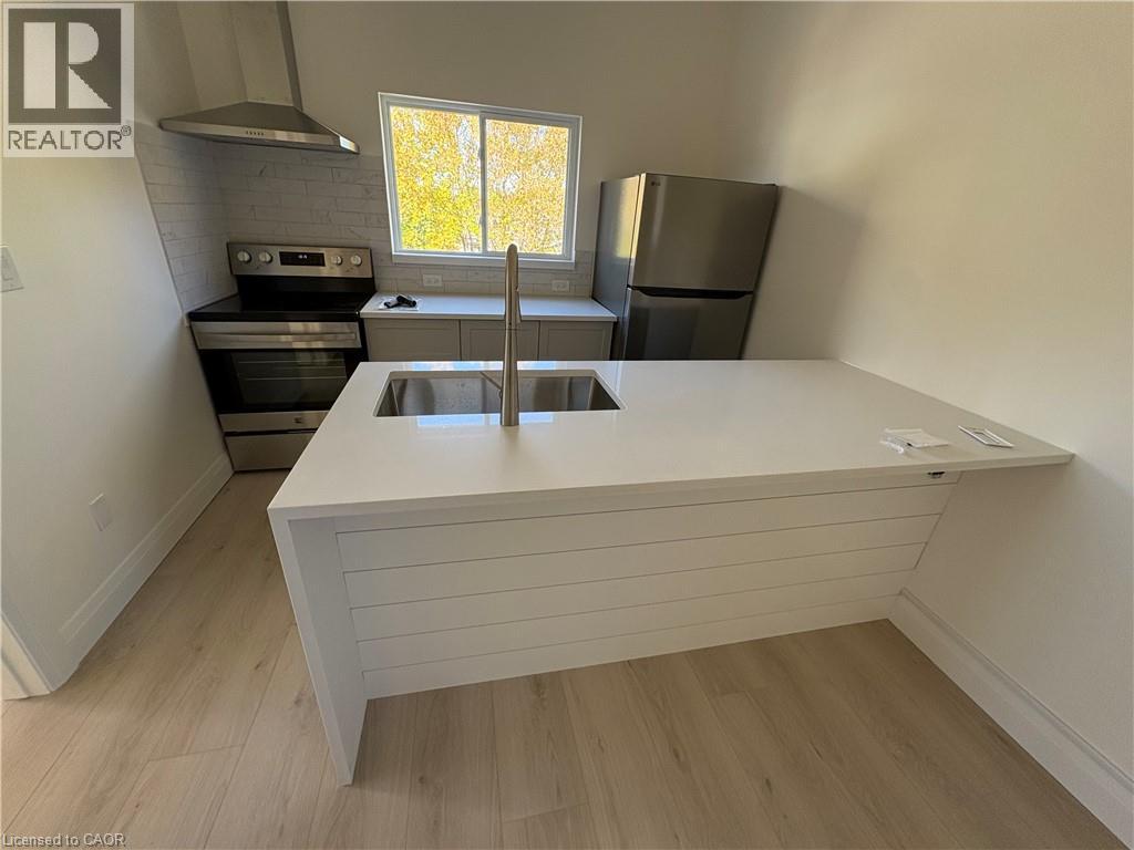 205 Alder Street E Unit# 3, Dunnville, Ontario  N1A 1C9 - Photo 3 - 40791433