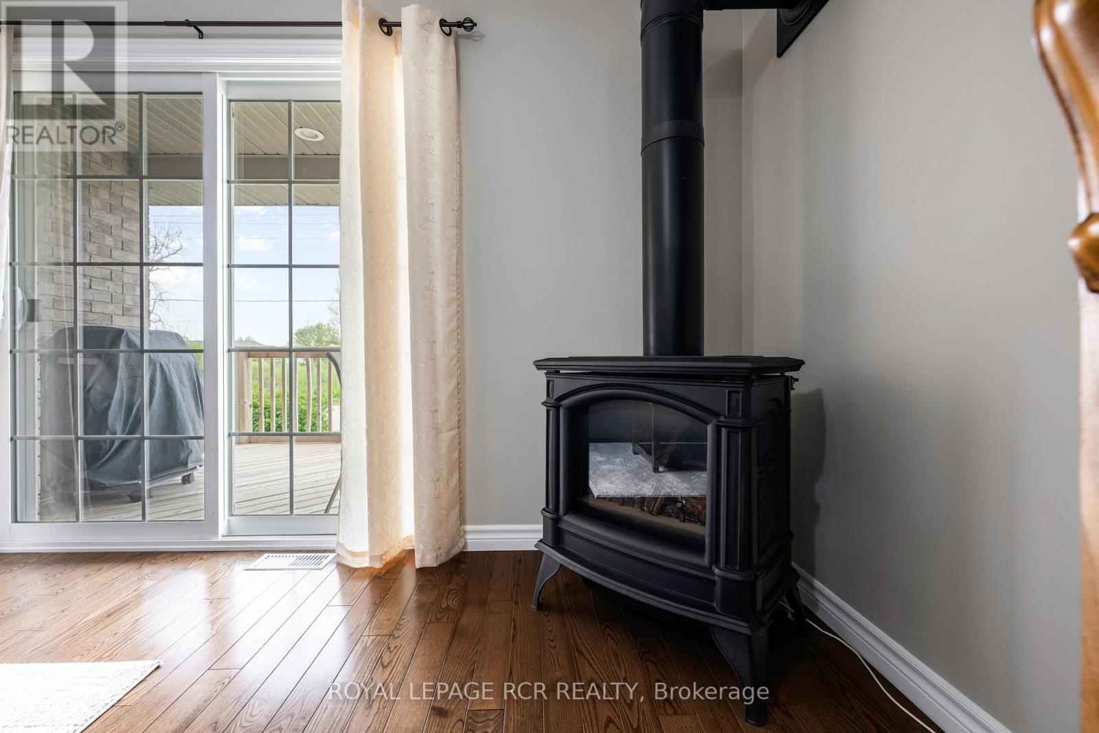 C6 - 401 Birmingham Street E, Wellington North, Ontario  N0G 2L2 - Photo 13 - X12590146