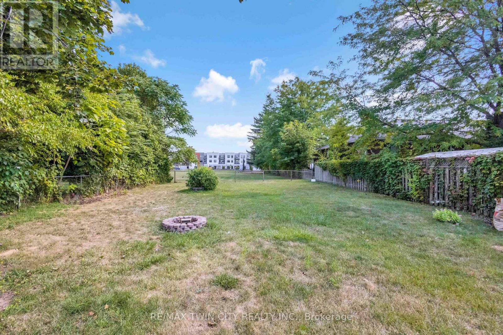 493 St Paul Avenue, Brantford, Ontario  N3R 4P4 - Photo 27 - X12590152