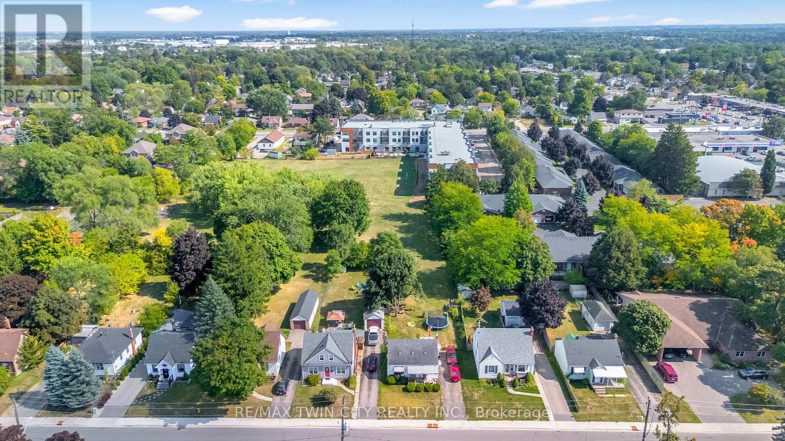 493 St Paul Avenue, Brantford, Ontario  N3R 4P4 - Photo 30 - X12590152