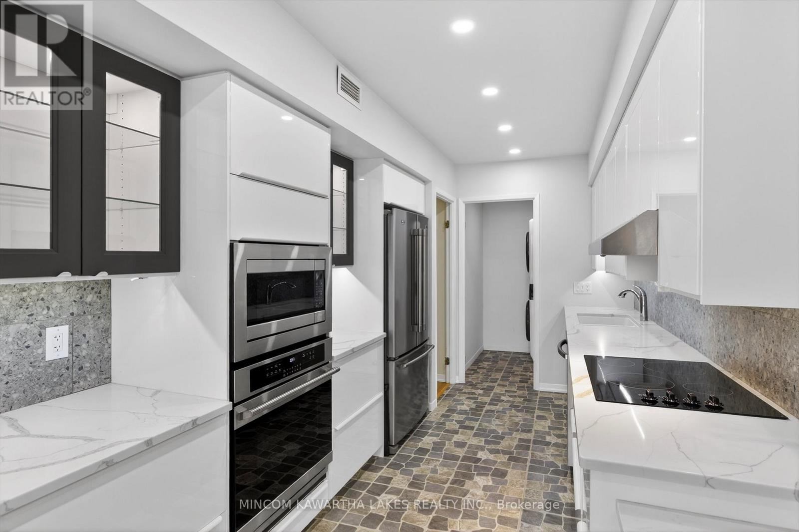 204 - 1818 Cherryhill Road, Peterborough, Ontario  K9K 1S6 - Photo 17 - X12590394