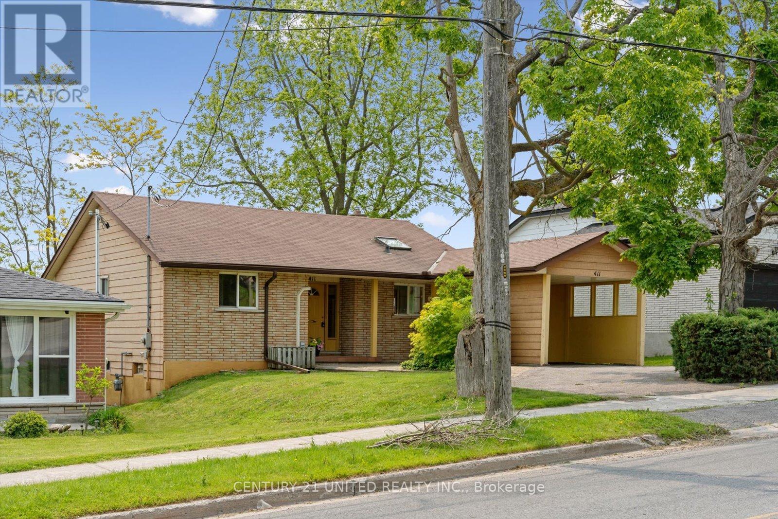 411 Highland Road, Peterborough, Ontario  K9H 5J6 - Photo 2 - X12590398