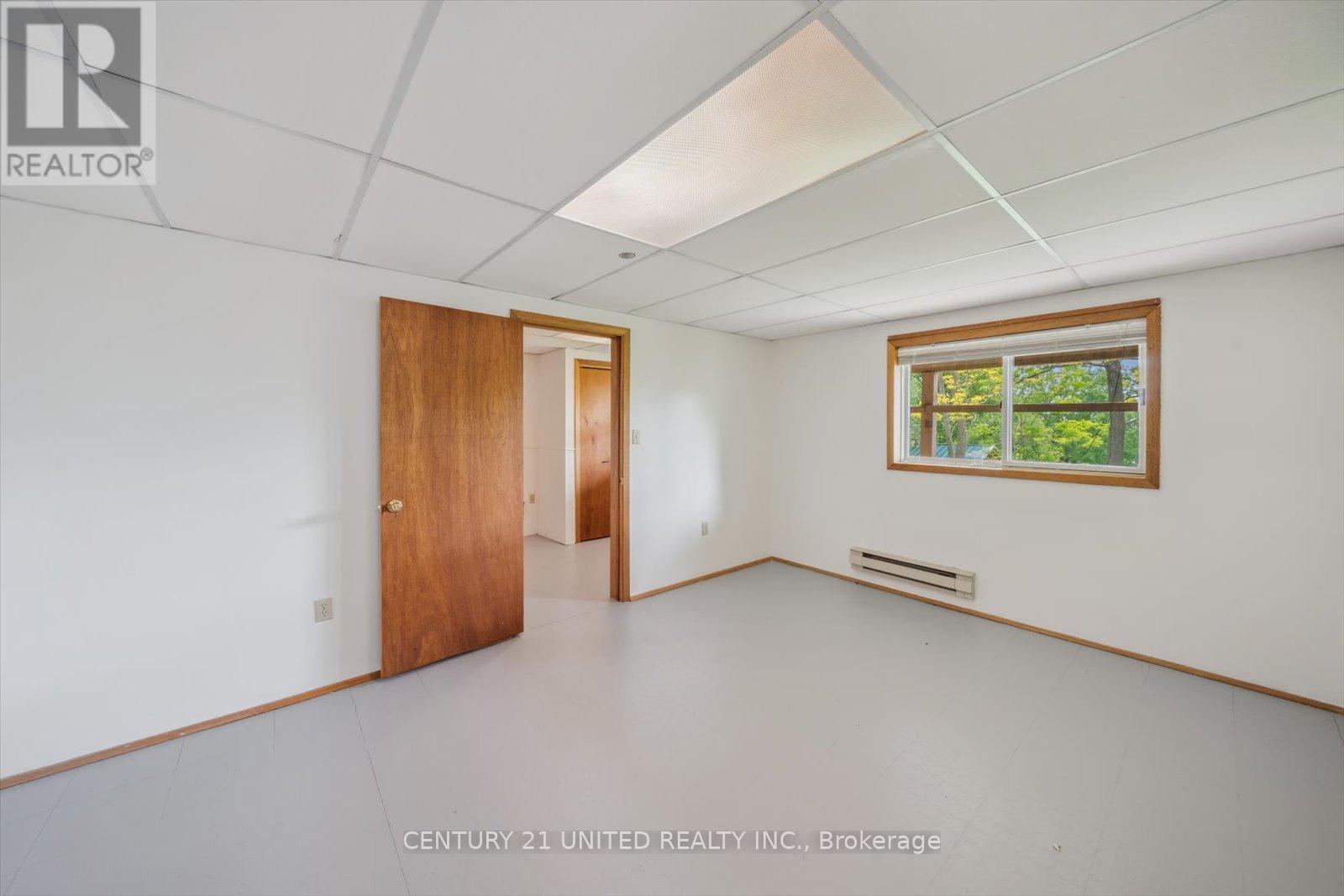 411 Highland Road, Peterborough, Ontario  K9H 5J6 - Photo 34 - X12590398