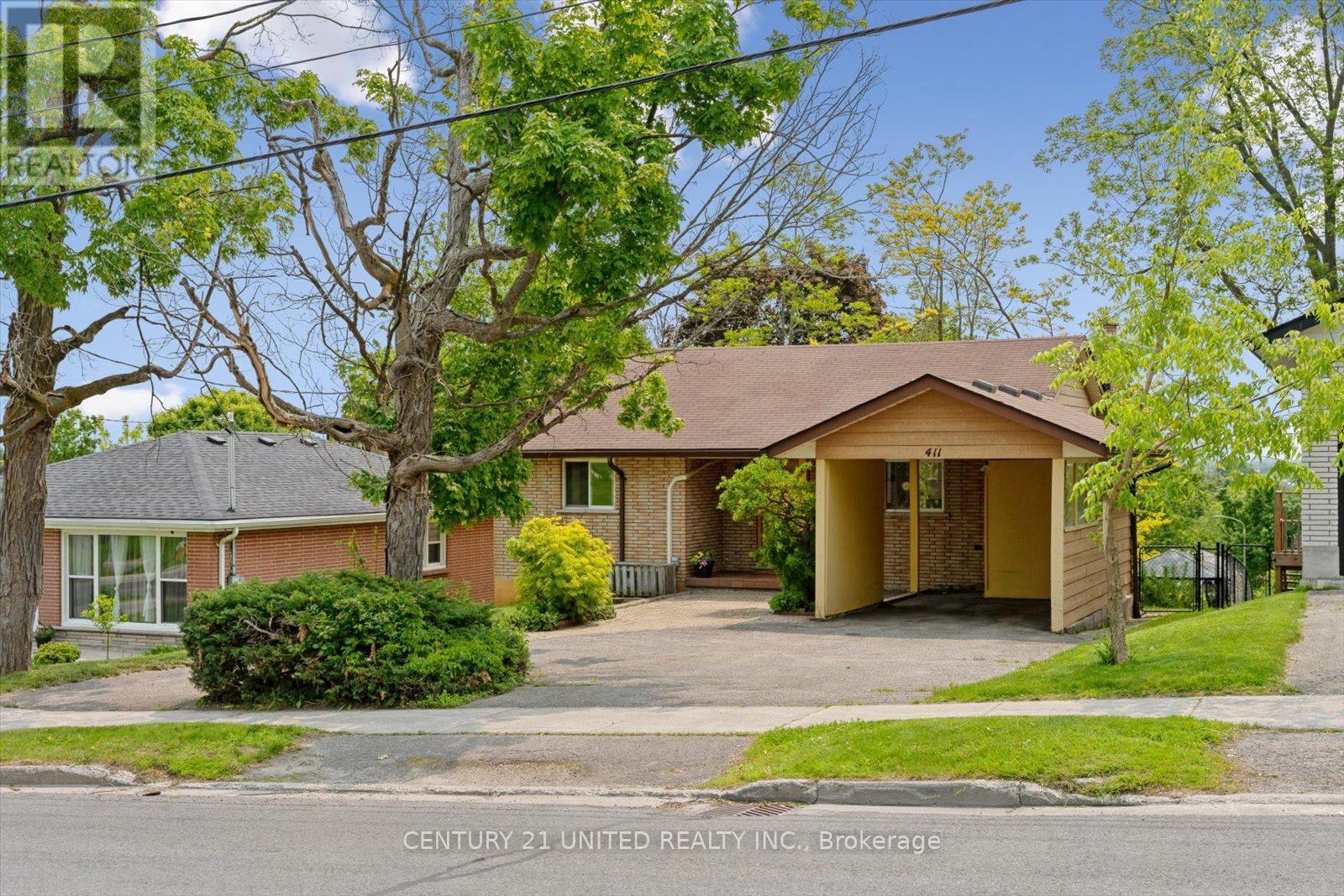 411 Highland Road, Peterborough, Ontario  K9H 5J6 - Photo 5 - X12590398