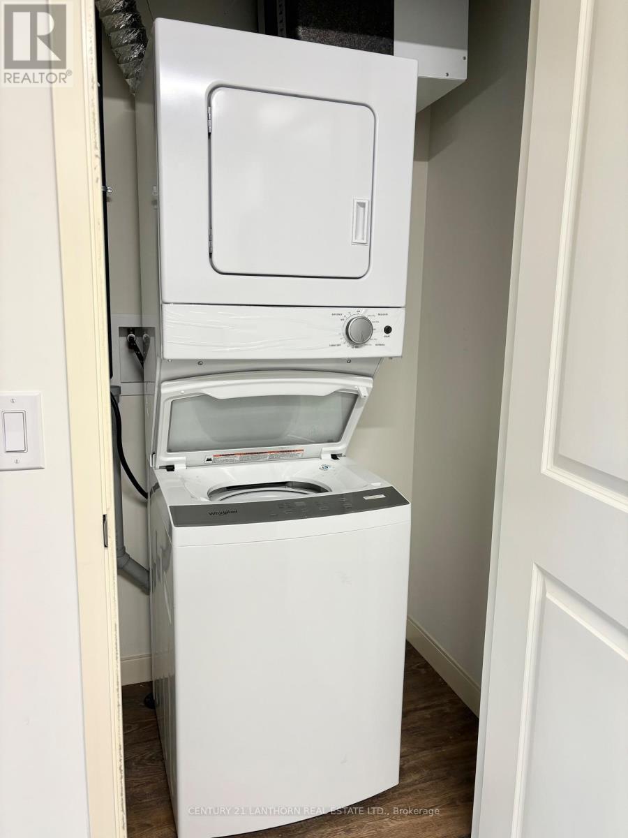 507 - 135 Station Street, Belleville, Ontario  K8N 2S9 - Photo 6 - X12590468