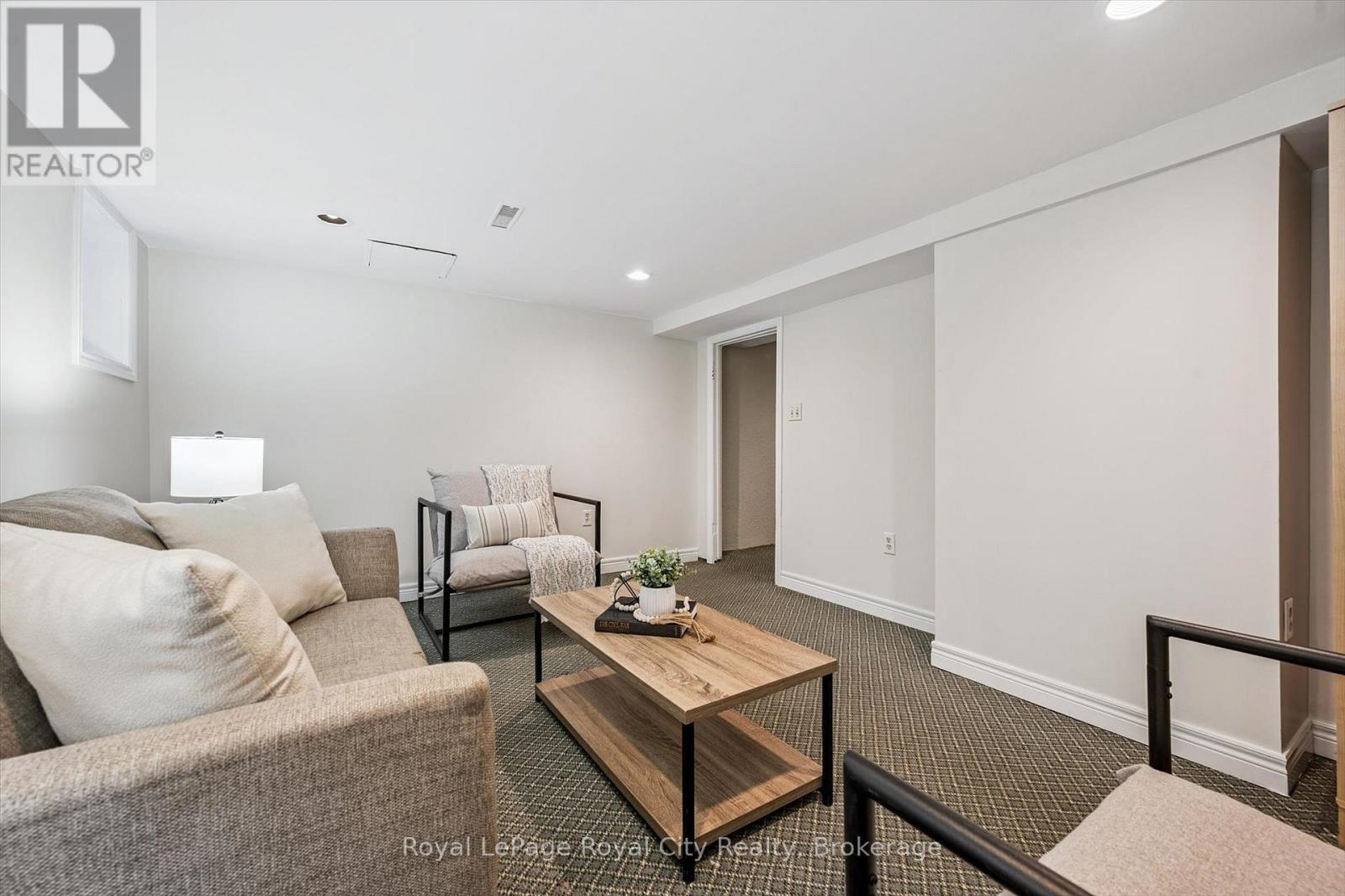 240 Paisley Street, Guelph, Ontario  N1H 2P7 - Photo 35 - X12590302