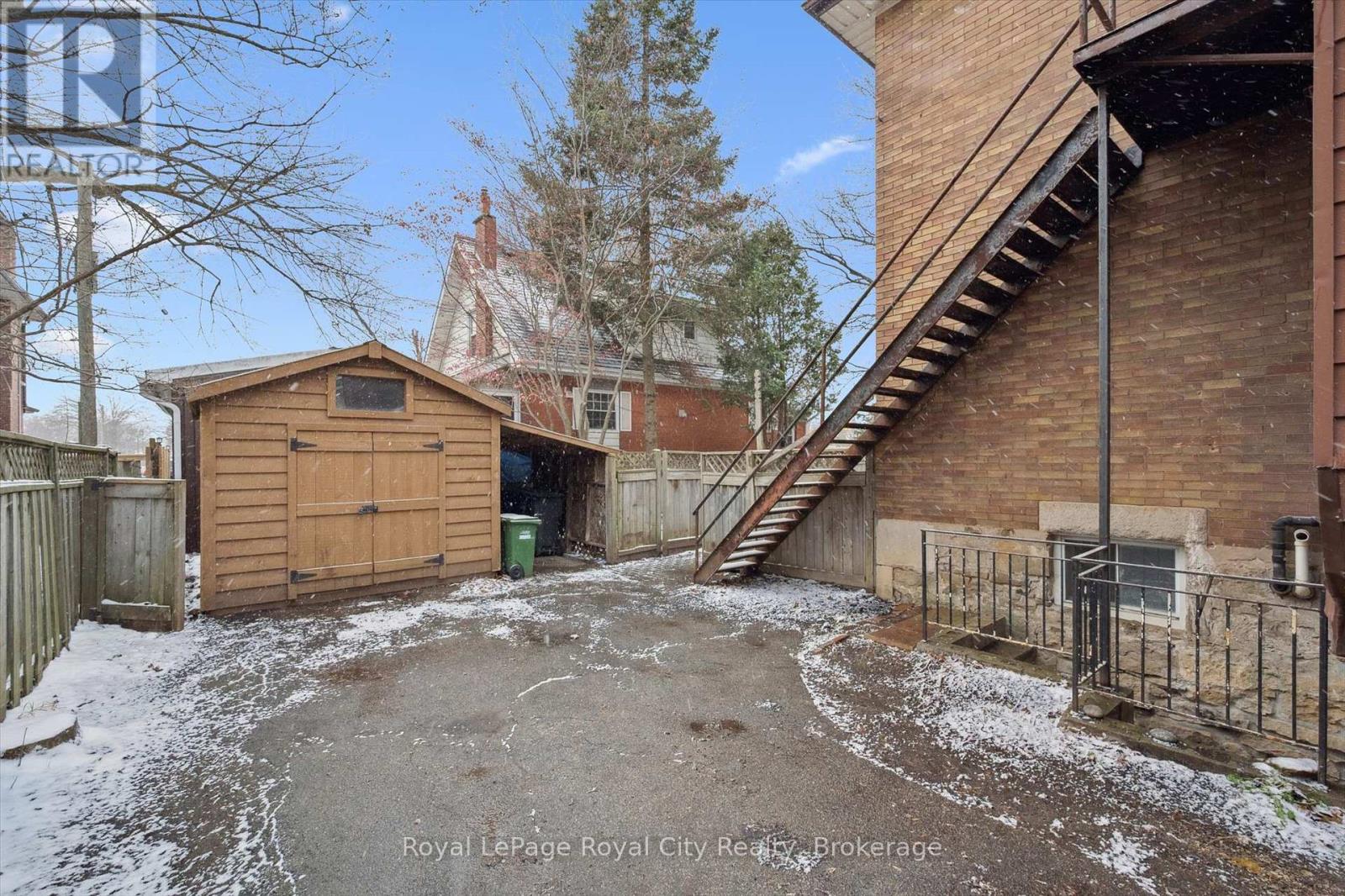 240 Paisley Street, Guelph, Ontario  N1H 2P7 - Photo 38 - X12590302