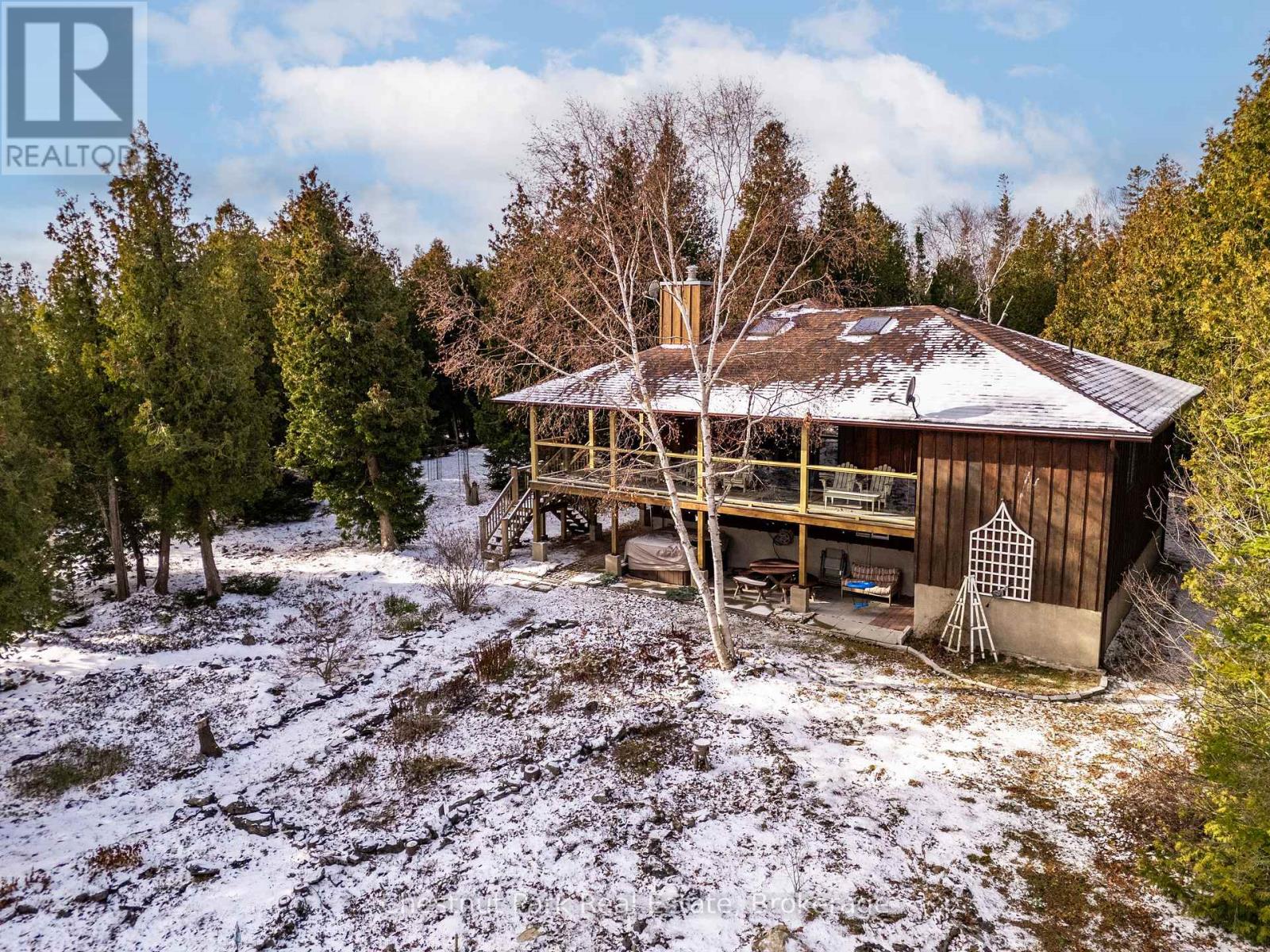 137 Pine Tree Harbour Road, Northern Bruce Peninsula, Ontario N0H 1Z0 - Photo 4 - X12590310