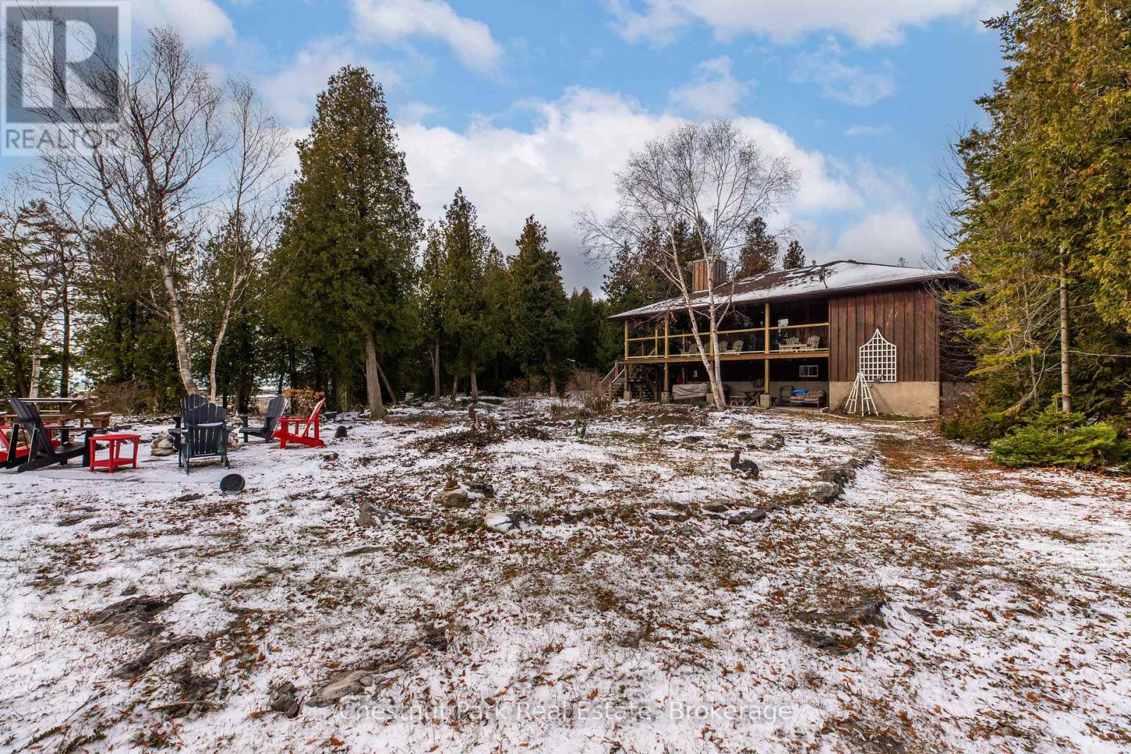 137 Pine Tree Harbour Road, Northern Bruce Peninsula, Ontario N0H 1Z0 - Photo 6 - X12590310