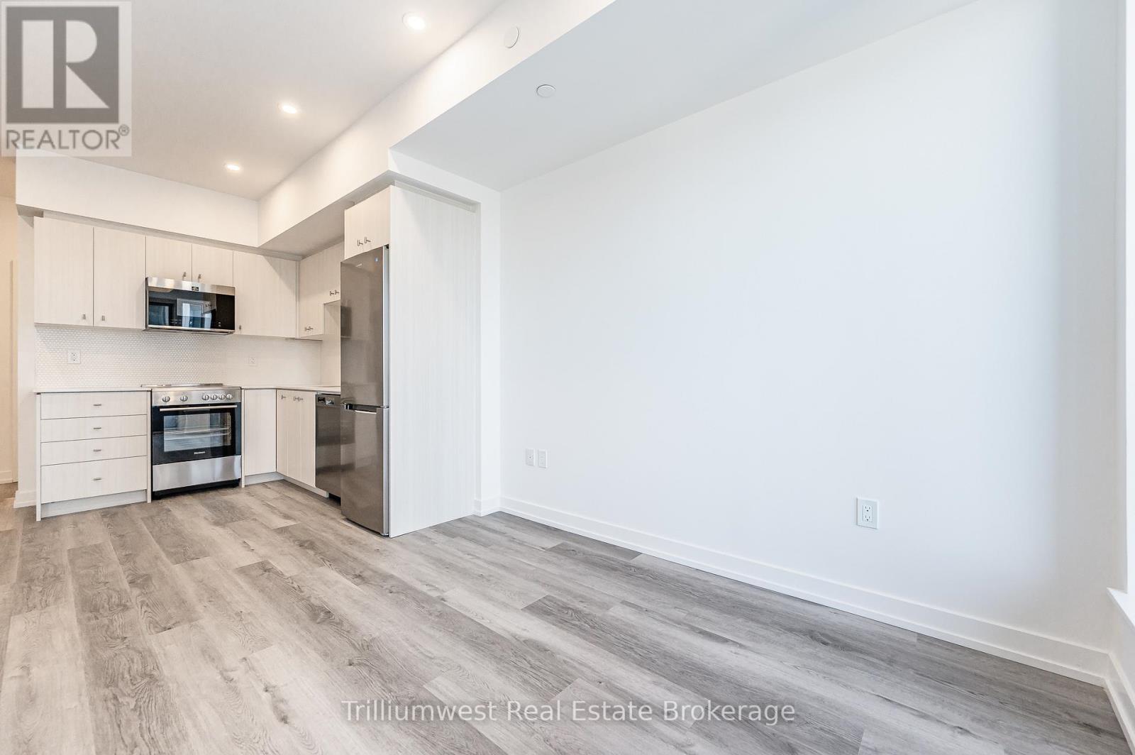 1601 - 15 Wellington Street S, Kitchener, Ontario  N2G 0E4 - Photo 14 - X12590344