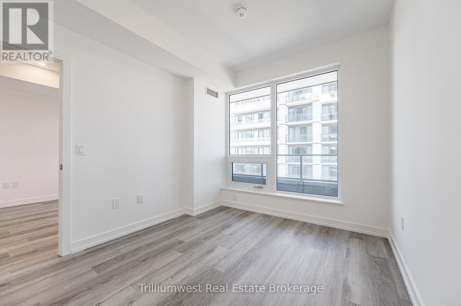 1601 - 15 Wellington Street S, Kitchener, Ontario  N2G 0E4 - Photo 21 - X12590344