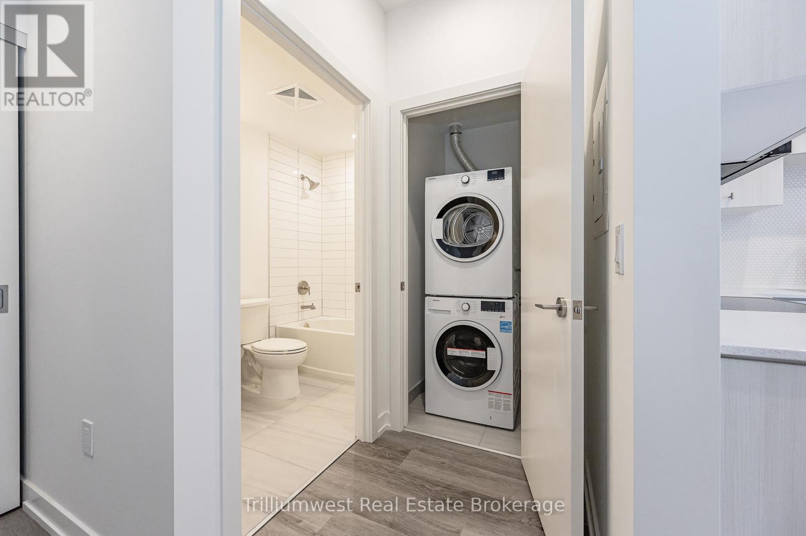 1601 - 15 Wellington Street S, Kitchener, Ontario  N2G 0E4 - Photo 29 - X12590344