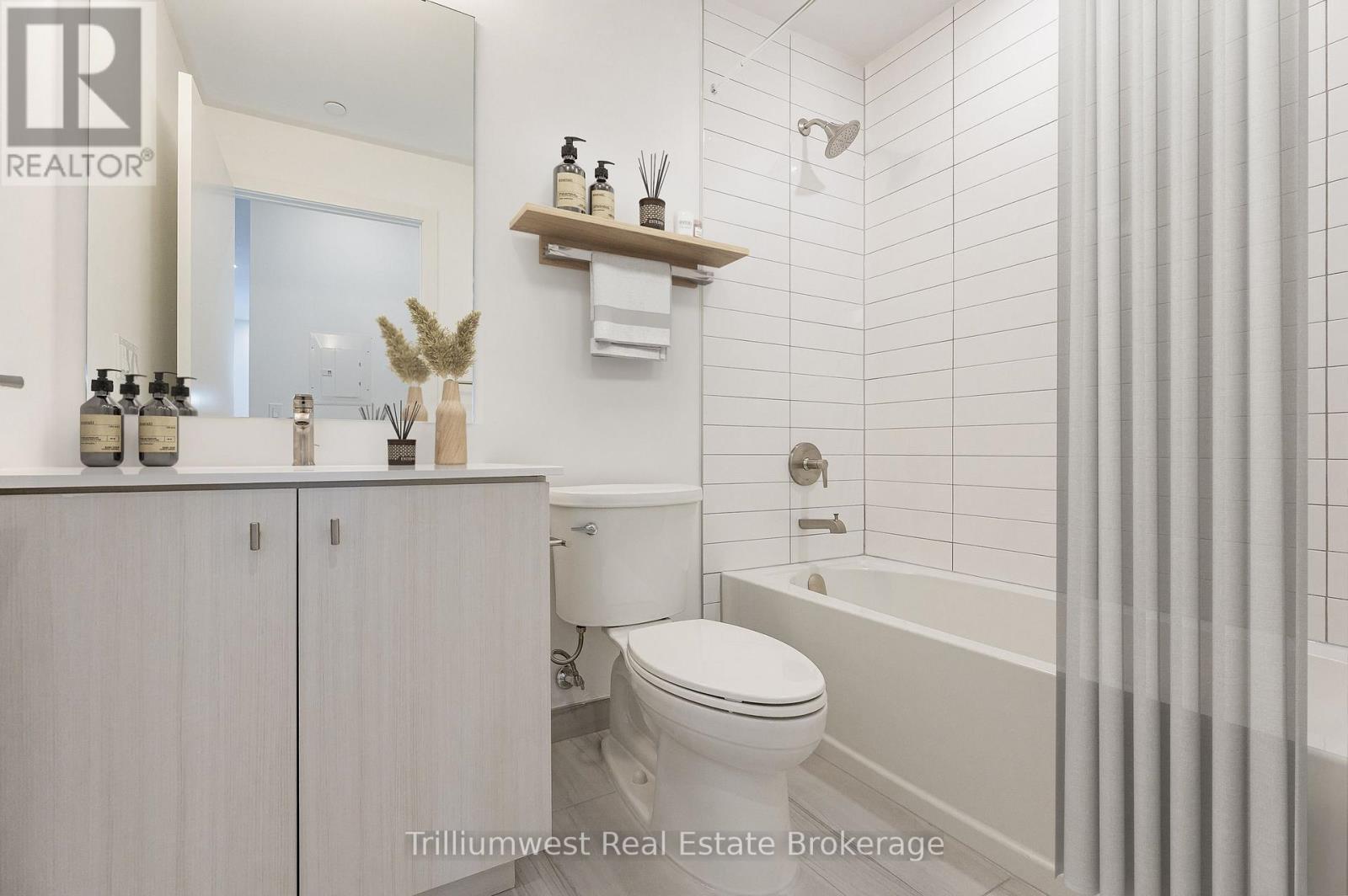 1601 - 15 Wellington Street S, Kitchener, Ontario  N2G 0E4 - Photo 31 - X12590344