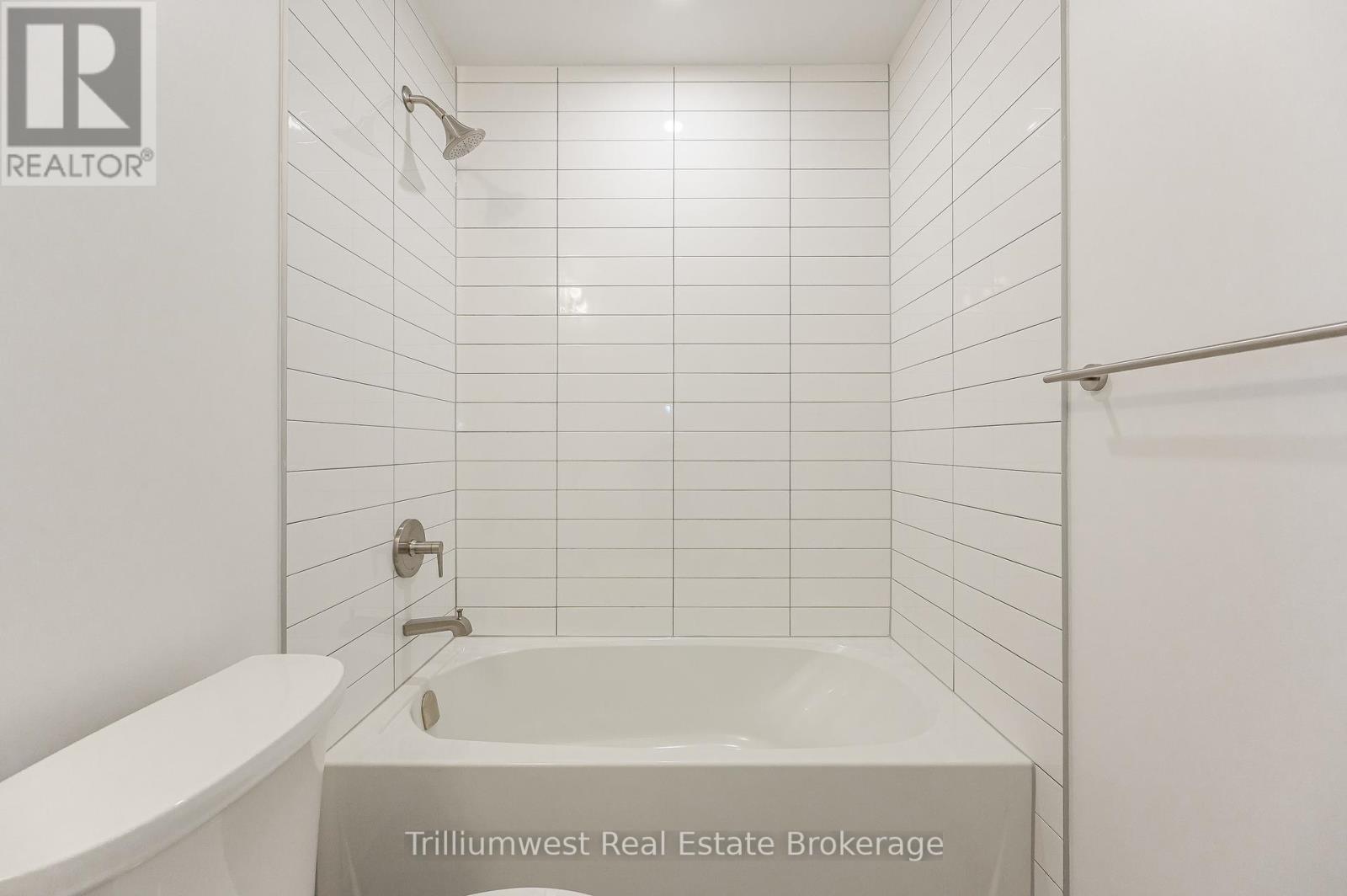 1601 - 15 Wellington Street S, Kitchener, Ontario  N2G 0E4 - Photo 32 - X12590344