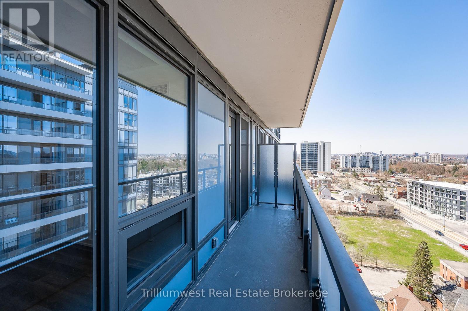 1601 - 15 Wellington Street S, Kitchener, Ontario  N2G 0E4 - Photo 33 - X12590344