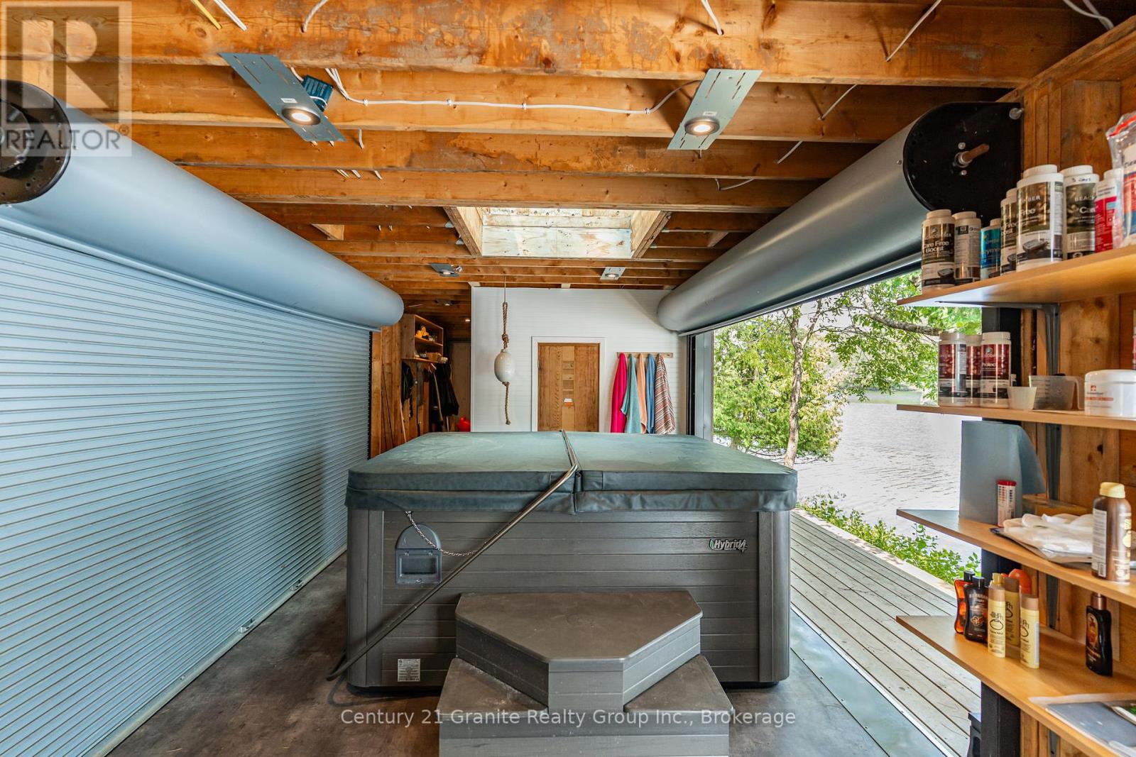 1085 Grace Road, Minden Hills, Ontario  K0M 2K0 - Photo 39 - X12590416