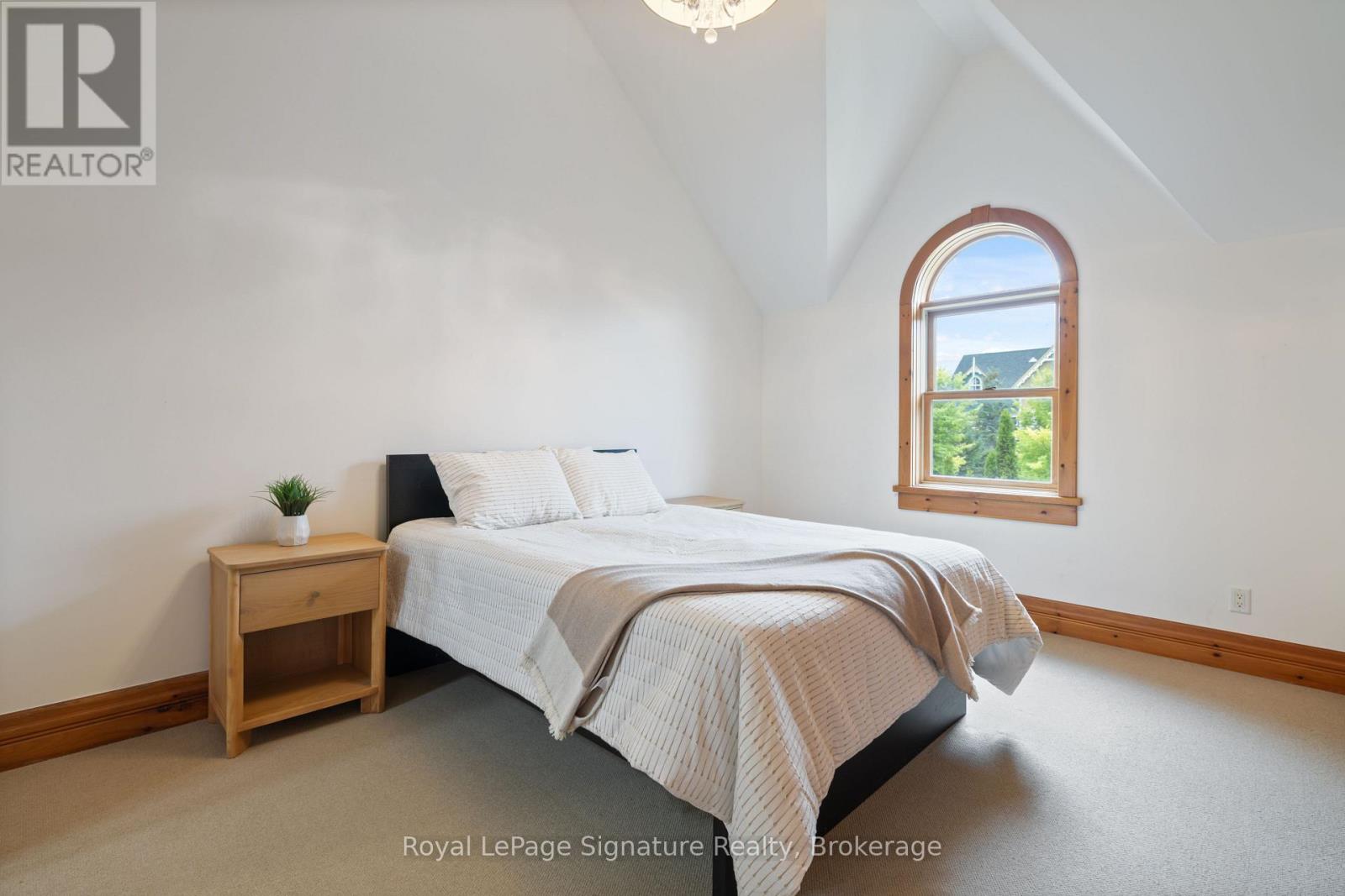 161 Snowbridge Way, Blue Mountains, Ontario  L9Y 0V1 - Photo 36 - X12590446