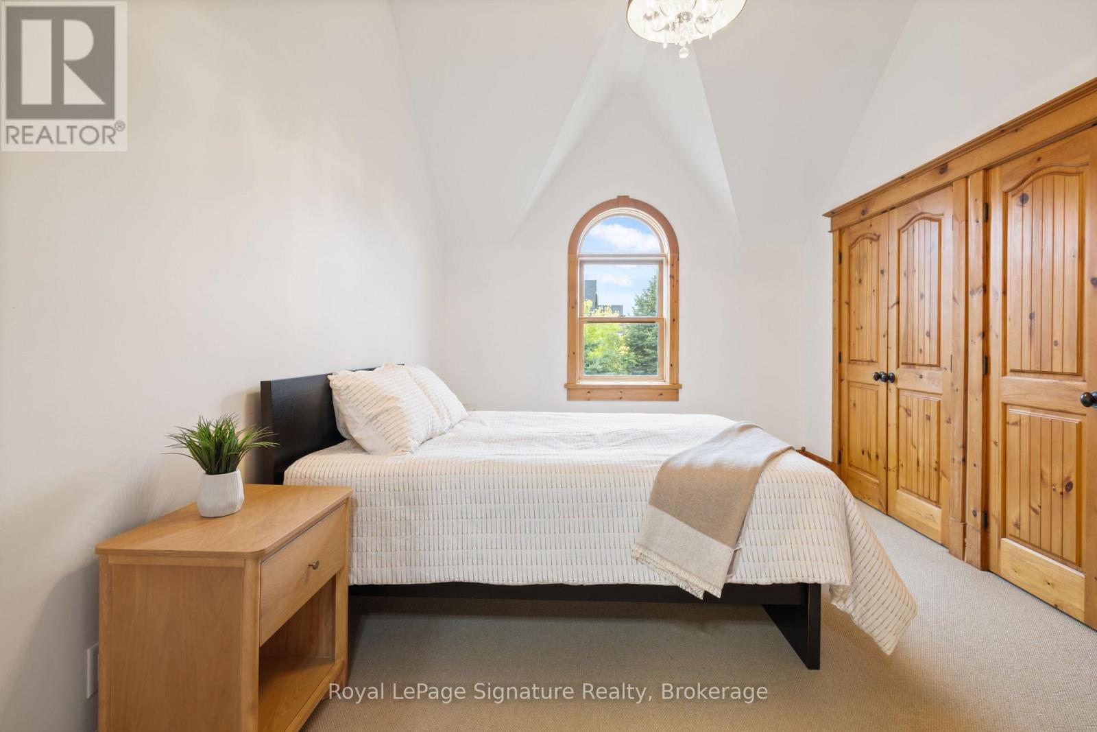 161 Snowbridge Way, Blue Mountains, Ontario  L9Y 0V1 - Photo 39 - X12590446