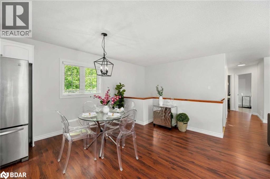 4 Alice Avenue, Keswick, Ontario  L4P 3C8 - Photo 10 - 40791405