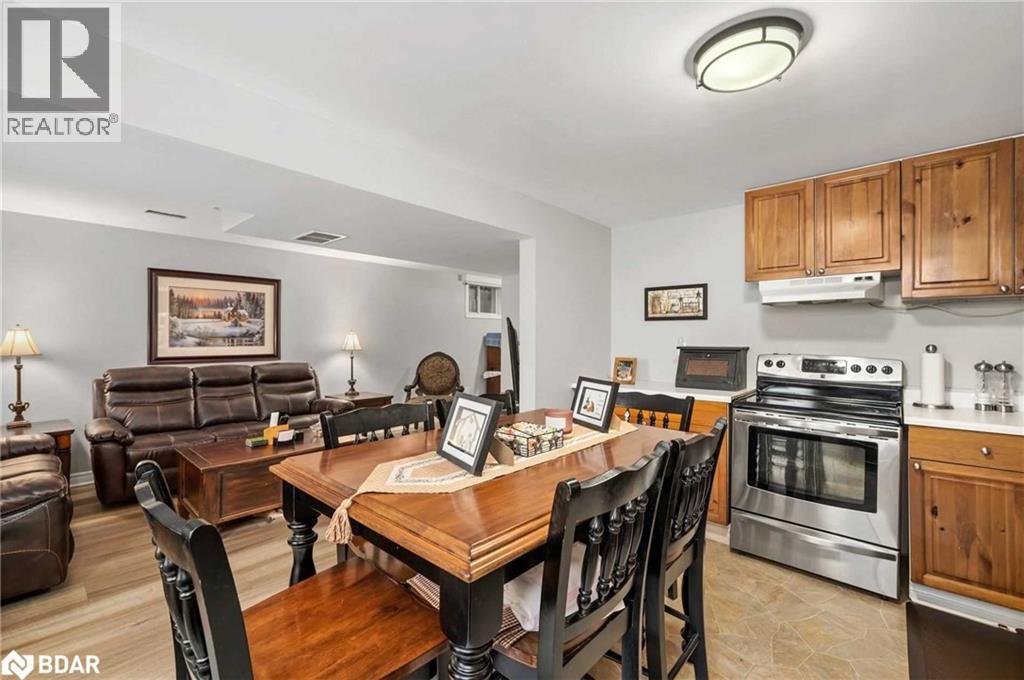 4 Alice Avenue, Keswick, Ontario  L4P 3C8 - Photo 24 - 40791405