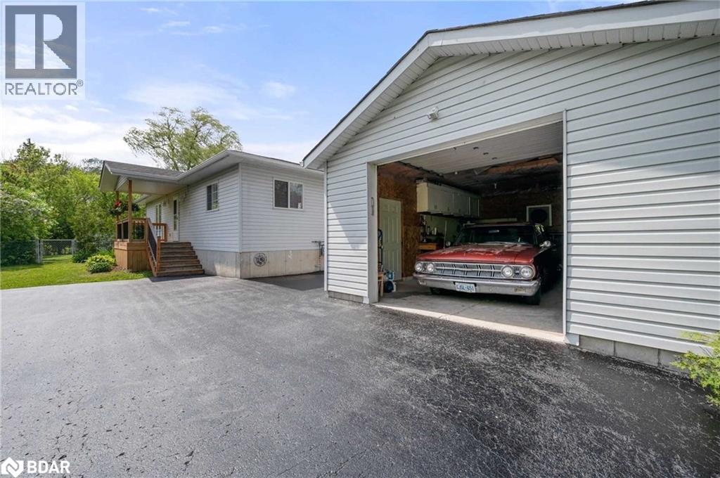 4 Alice Avenue, Keswick, Ontario  L4P 3C8 - Photo 32 - 40791405