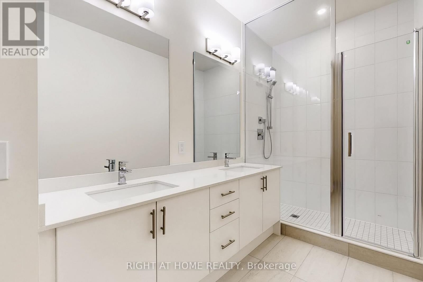 Lph106 - 8960 Jane Street, Vaughan, Ontario  L4K 2M9 - Photo 30 - N12583546