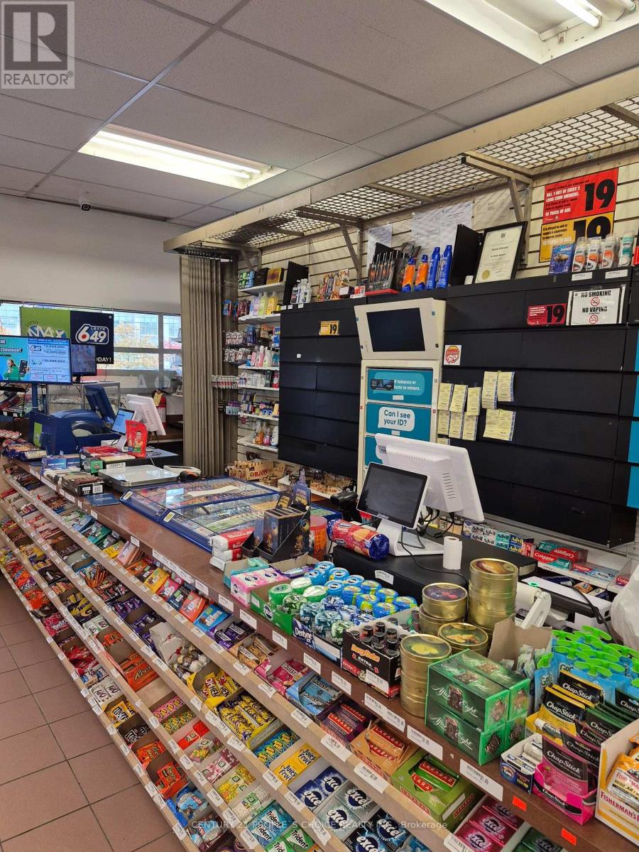 3 - 1900 Lakeshore Road W, Mississauga, Ontario  L5J 1J7 - Photo 12 - W12477853