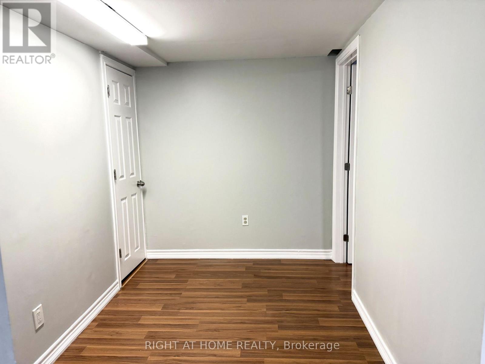 3016 Collista Court, Mississauga, Ontario  L5N 4V1 - Photo 18 - W12589388