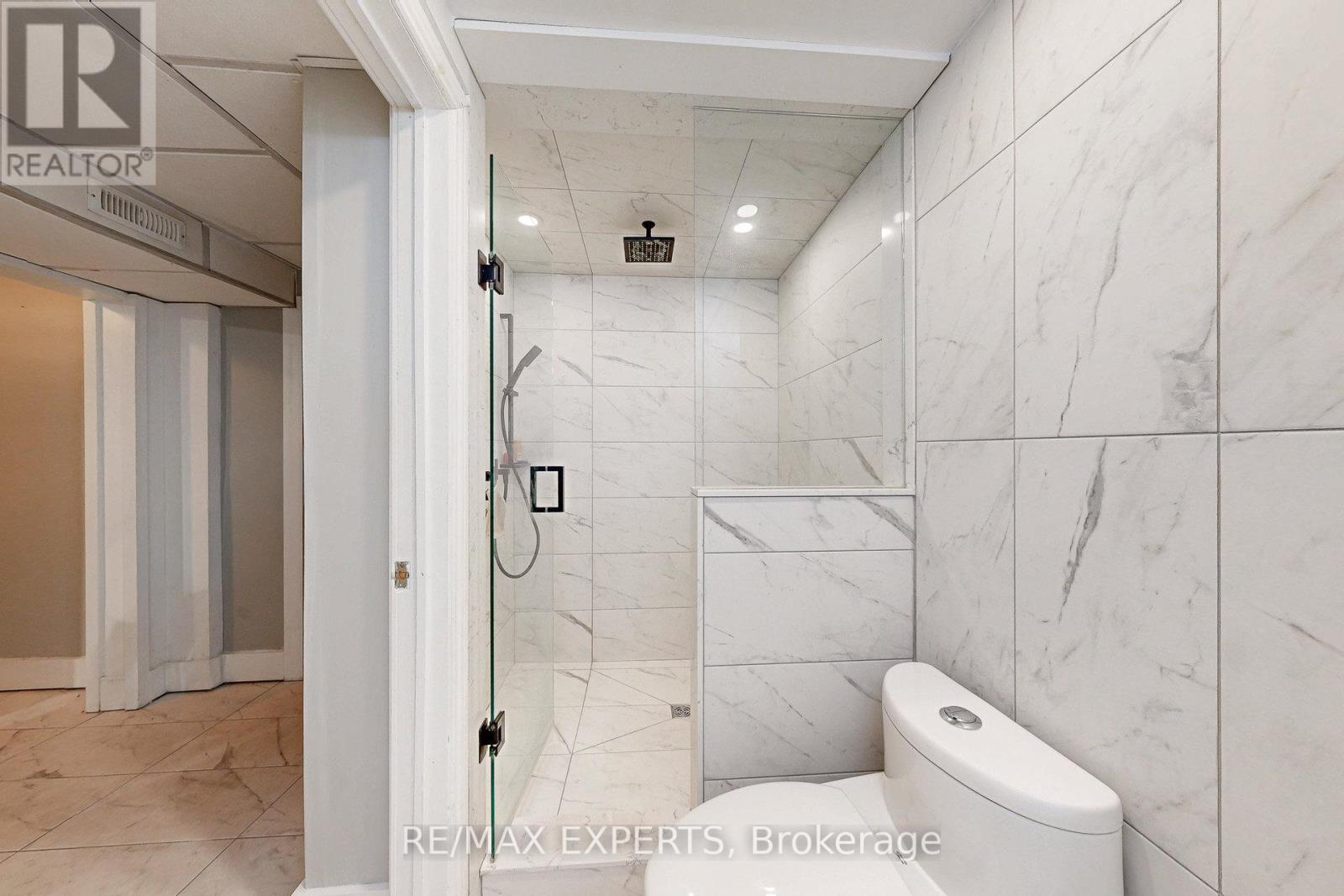 4323 Forsyth Boulevard, Burlington, Ontario L7L 2M2 - Photo 40 - W12589164