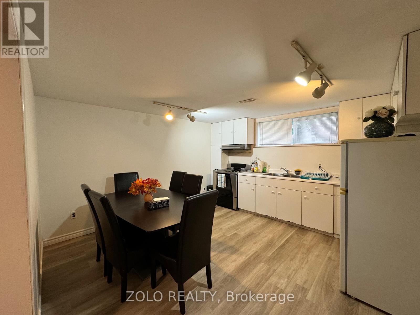 Lower - 148 Newton Drive, Toronto, Ontario  M2M 2N3 - Photo 8 - C12590220