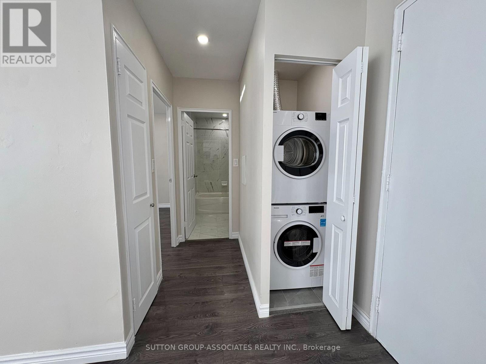 305 - 180 Vaughan Road, Toronto (Humewood-Cedarvale), Ontario  M6C 2M3 - Photo 6 - C12590320