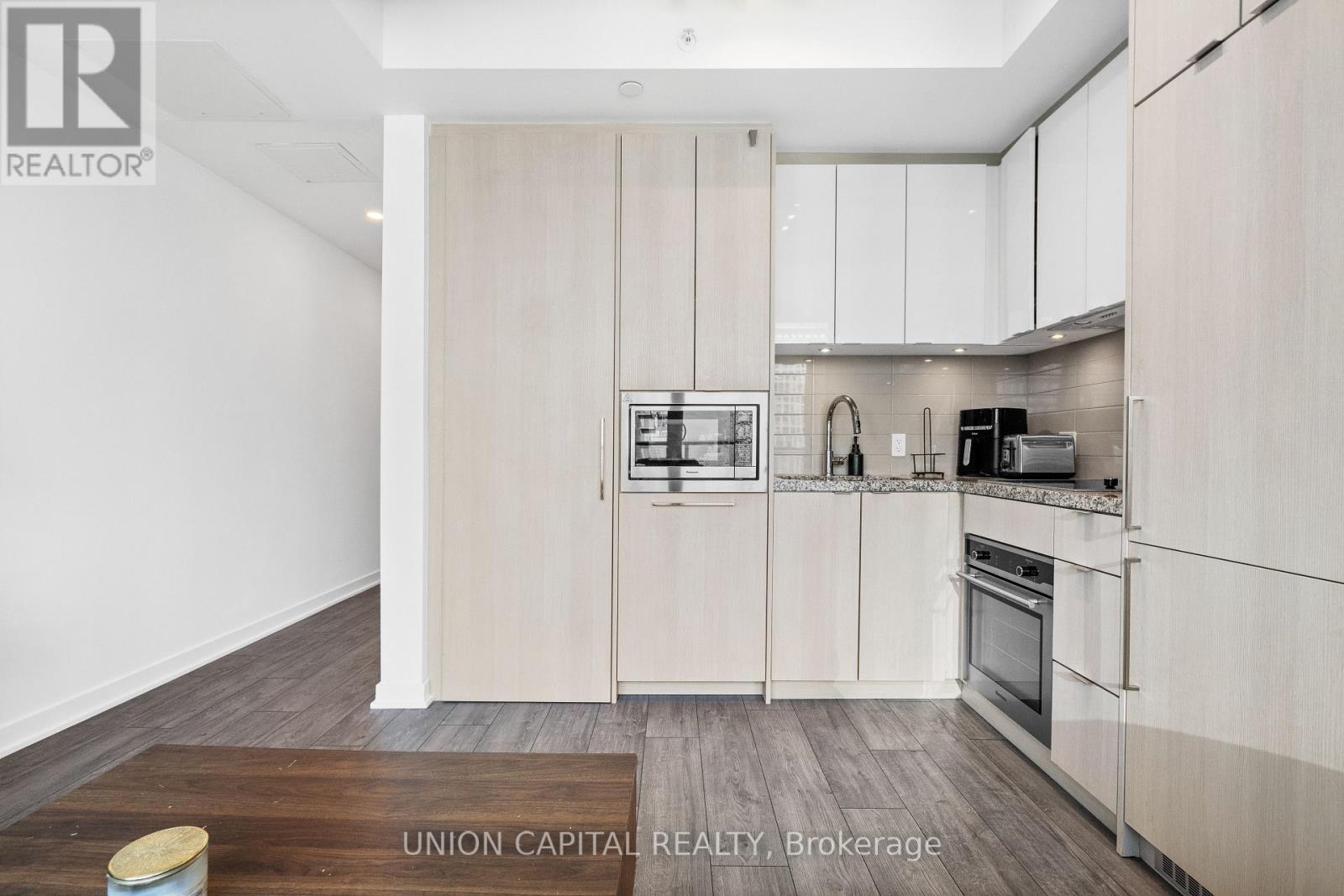 4209 - 115 Blue Jays Way Street, Toronto, Ontario  M5V 0N4 - Photo 10 - C12590356