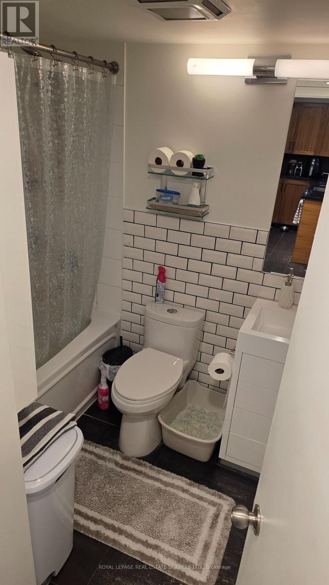 1116 - 255 Richmond Street E, Toronto, Ontario  M5A 4T7 - Photo 17 - C12590364