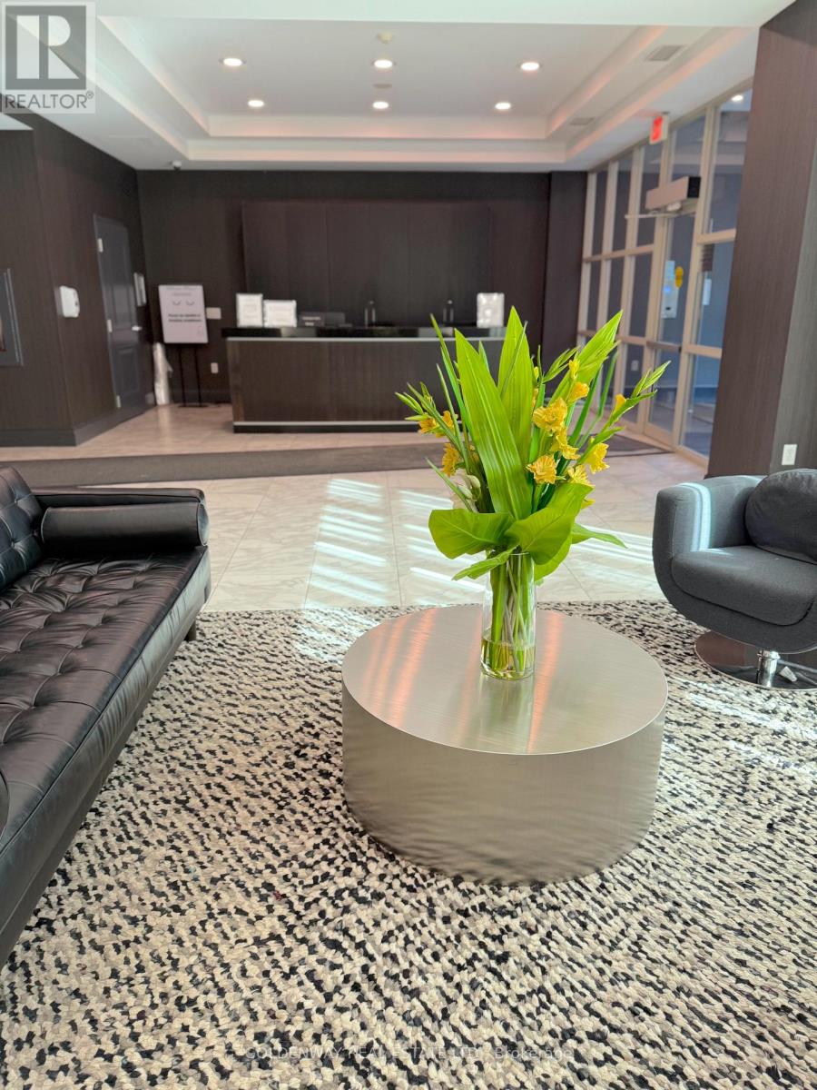 2502 - 125 Western Battery Road, Toronto, Ontario  M6K 3R8 - Photo 2 - C12590480