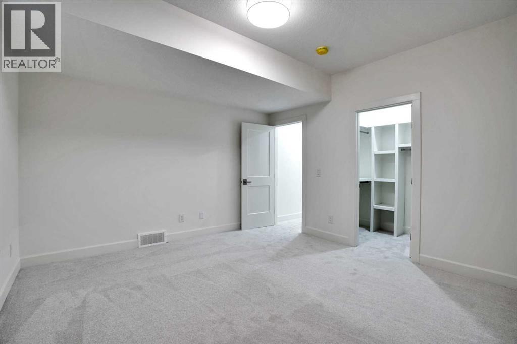 6312 Lacombe Way Sw, Calgary, Alberta  T3E 5T3 - Photo 42 - A2268933